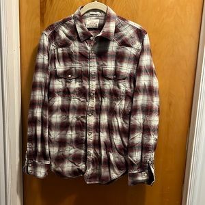 Men’s Lucky Brand Classic Fit lightweight flannel shirt Size Small.